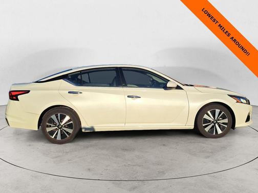 2022 Nissan Altima 2.5 SL