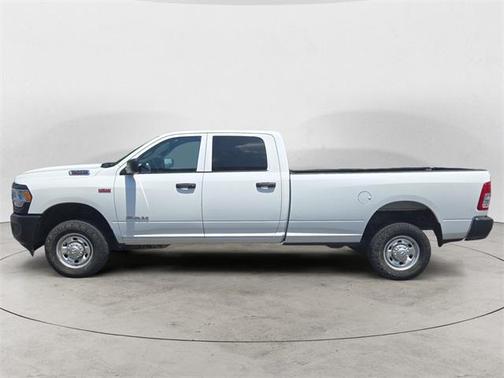 2022 RAM 2500 Tradesman Crew Cab 4x4 8' Box