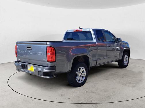 Satin Steel Metallic 2022 Chevrolet Colorado LT