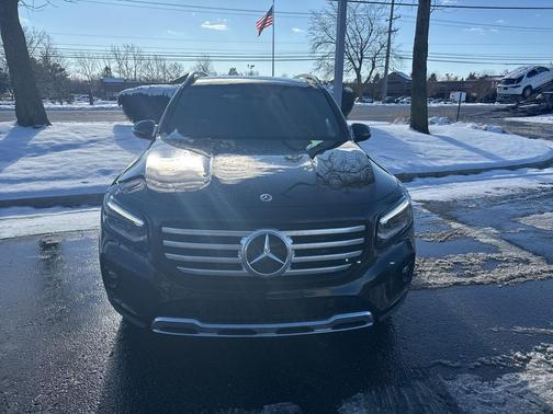 2024 Mercedes-Benz GLB 250 4MATIC