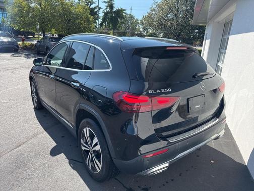 2025 Mercedes-Benz GLA 250 4MATIC