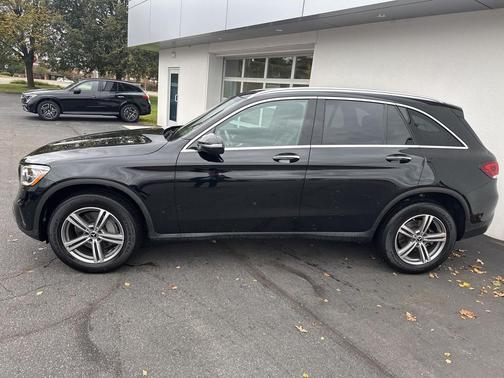 2022 Mercedes-Benz GLC 300 4MATIC