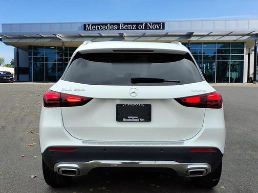 2025 Mercedes-Benz GLA 250 4MATIC
