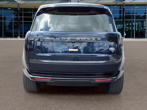 2023 Land Rover Range Rover P400 SE