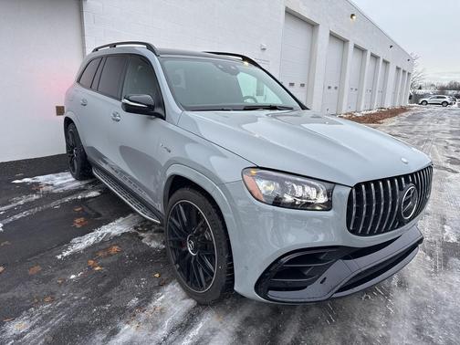 2025 Mercedes-Benz AMG GLS 63 Base