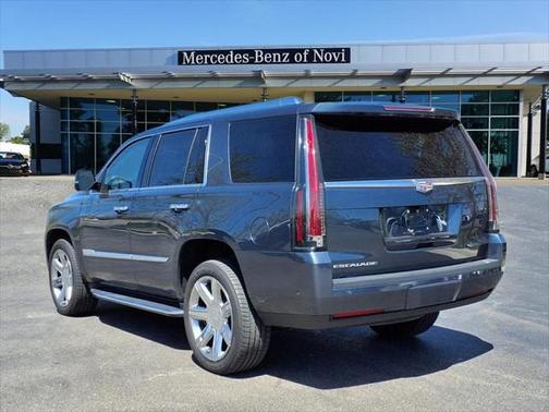 2019 Cadillac Escalade Luxury