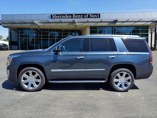 2019 Cadillac Escalade Luxury
