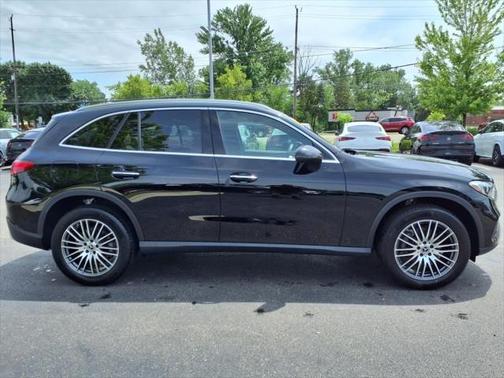 2024 Mercedes-Benz GLC 300 4MATIC