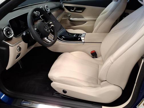 2025 Mercedes-Benz CLE 300 4MATIC Cabriolet