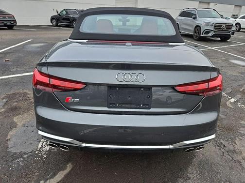 Daytona Gray Pearl Effect/Black Roof 2024 Audi S5 3.0T Premium Plus