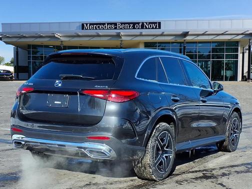 2025 Mercedes-Benz GLC 300 4MATIC