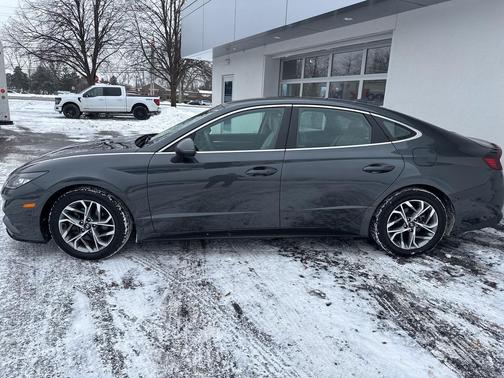 2022 Hyundai SONATA SEL