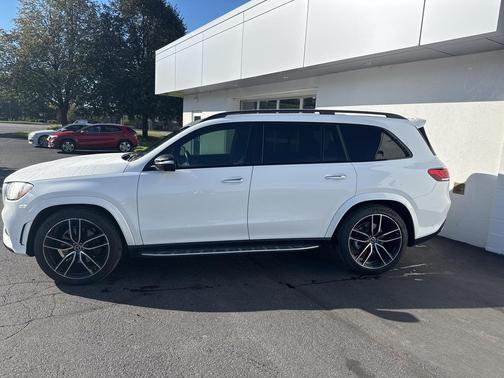 2022 Mercedes-Benz GLS 450 4MATIC