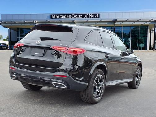 2024 Mercedes-Benz GLC 300 4MATIC