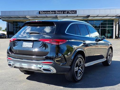 2024 Mercedes-Benz GLC 300 4MATIC