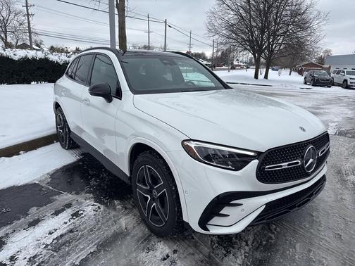 2025 Mercedes-Benz GLC 300 4MATIC