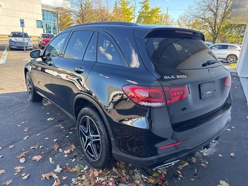 2022 Mercedes-Benz GLC 300 4MATIC