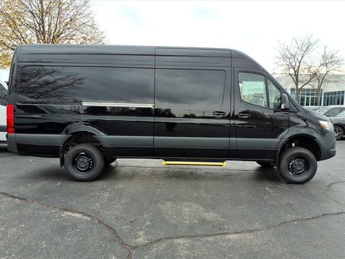 2025 Mercedes-Benz Sprinter 2500 High Roof