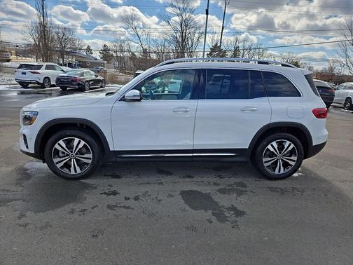 2025 Mercedes-Benz GLB 250 4MATIC