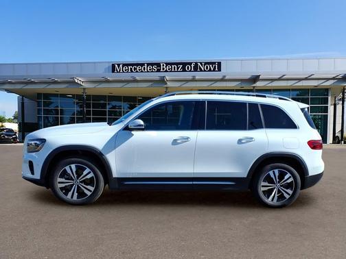 2025 Mercedes-Benz GLB 250 4MATIC