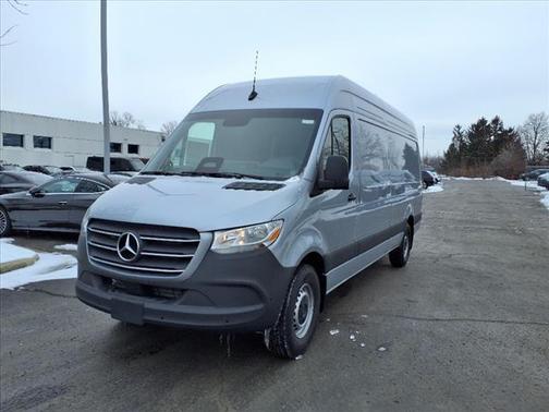 2025 Mercedes-Benz Sprinter 2500 High Roof