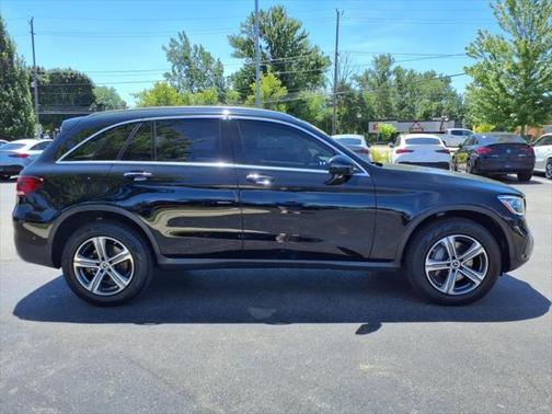 2022 Mercedes-Benz GLC 300 4MATIC