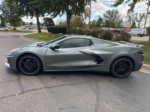 2023 Chevrolet Corvette Stingray w/2LT