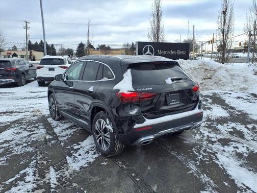 2025 Mercedes-Benz GLA 250 4MATIC