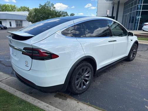 2018 Tesla Model X 75D