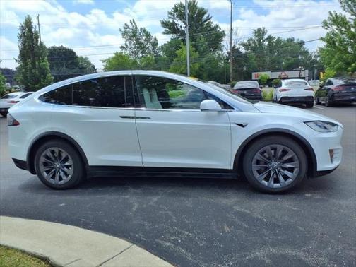 2018 Tesla Model X 75D