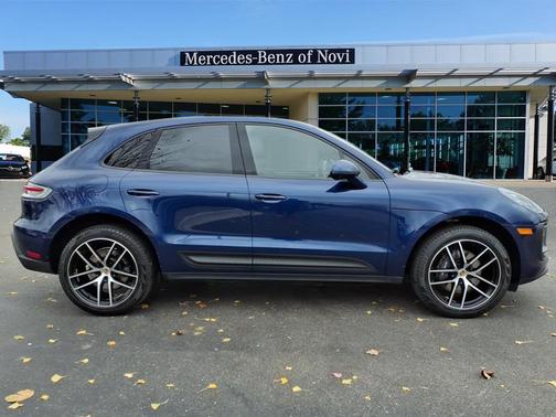 2023 Porsche Macan T