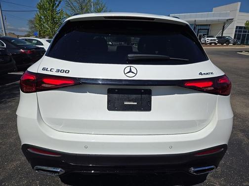 Polar White 2025 Mercedes-Benz GLC 300 4MATIC
