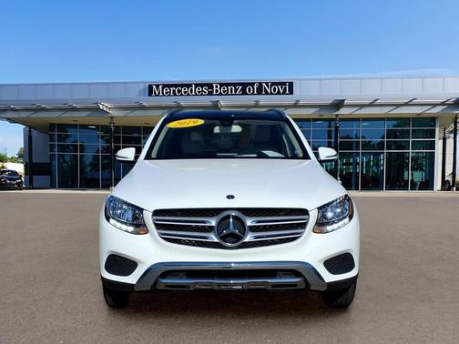 White 2019 Mercedes-Benz GLC 300 4MATIC