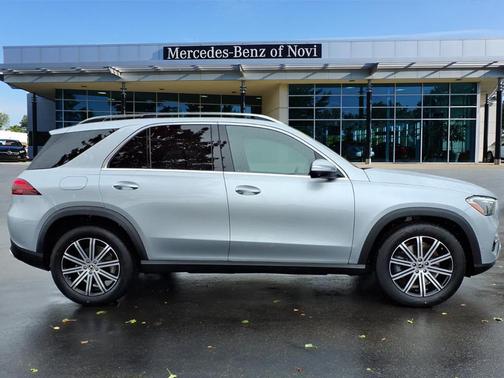 2025 Mercedes-Benz GLE 450e 4MATIC