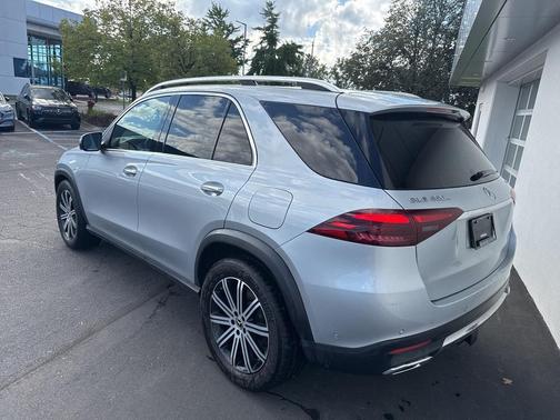 2025 Mercedes-Benz GLE 450e 4MATIC