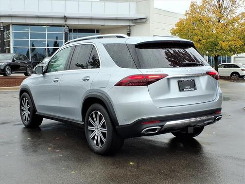 2025 Mercedes-Benz GLE 450e 4MATIC