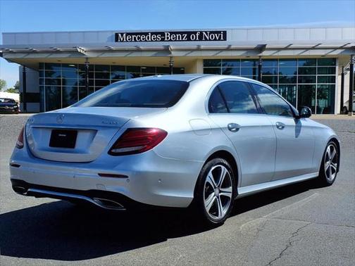 2017 Mercedes-Benz E-Class 4MATIC