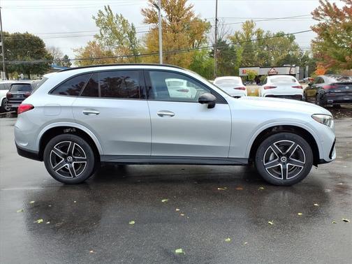 2024 Mercedes-Benz GLC 300 4MATIC