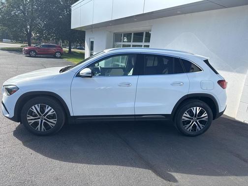 2025 Mercedes-Benz GLA 250 4MATIC