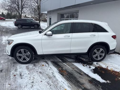 2022 Mercedes-Benz GLC 300 4MATIC