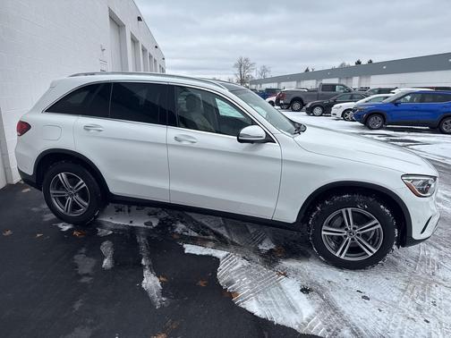 2022 Mercedes-Benz GLC 300 4MATIC