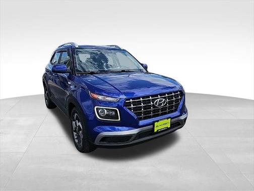 2022 Hyundai VENUE Limited
