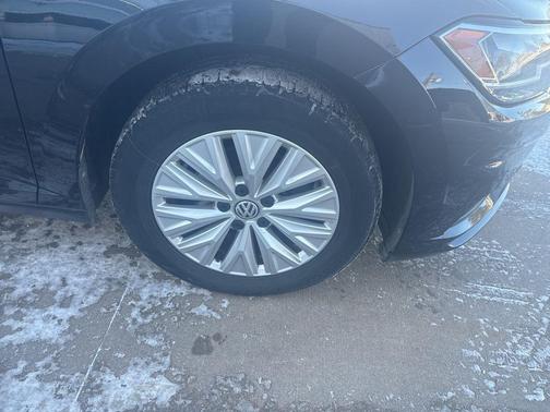 2020 Volkswagen Jetta 1.4T R-Line