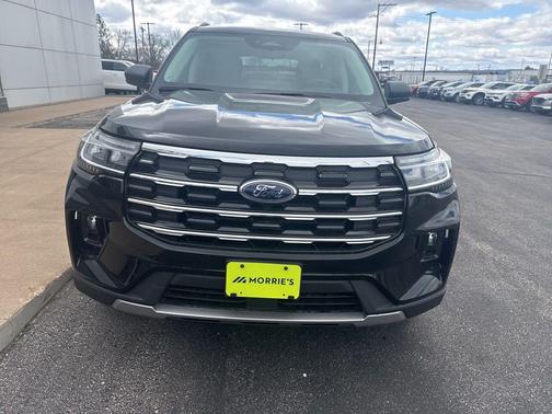 AGATE BLACK METALLIC 2026 Ford Explorer Active w/200A Pkg