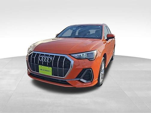 2022 Audi Q3 45 S line Premium