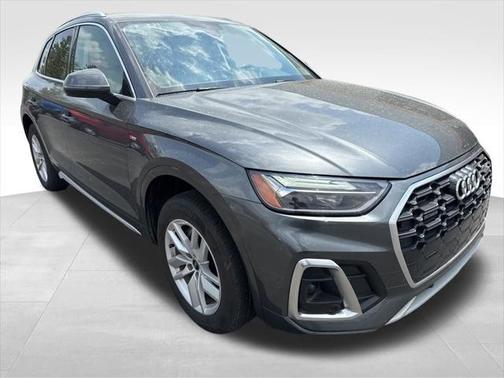2022 Audi Q5 45 S line Premium