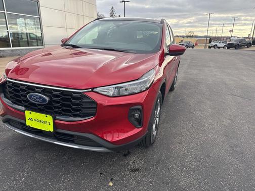 2026 Ford Escape ST-Line Select