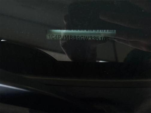 2016 Jeep Cherokee Sport