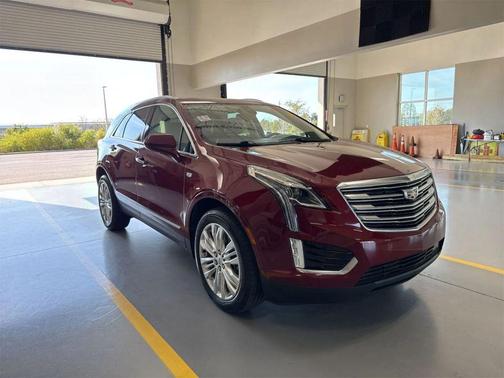 2017 Cadillac XT5 Premium Luxury