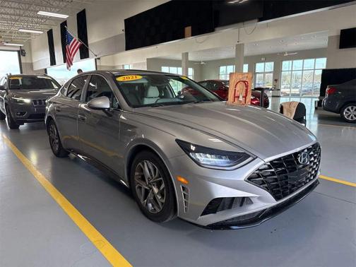 2021 Hyundai SONATA SEL